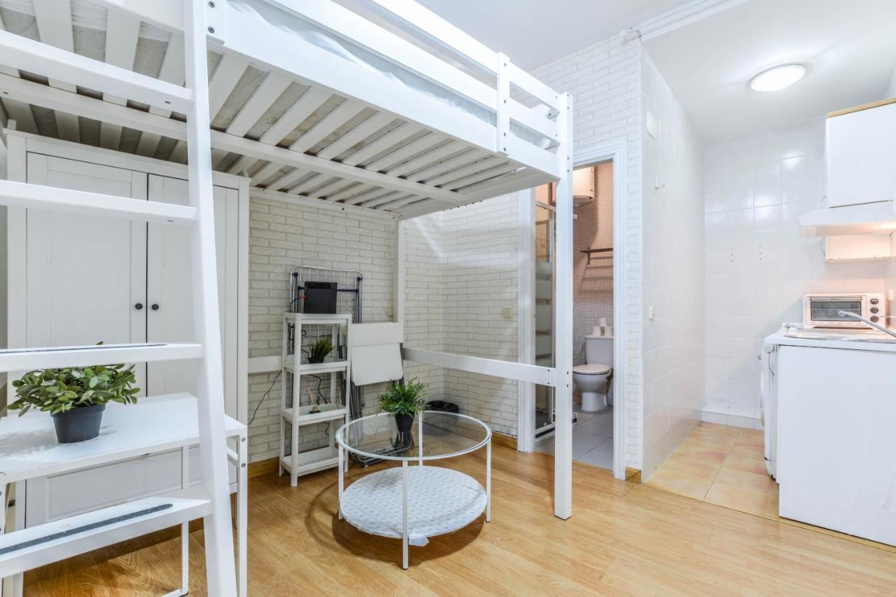Apartamento En Cascorro Apartment Madrid Luaran gambar