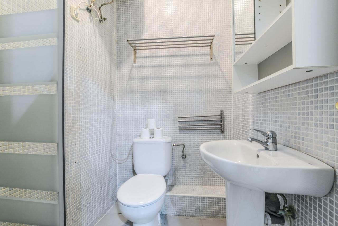 Apartamento En Cascorro Apartment Madrid Luaran gambar